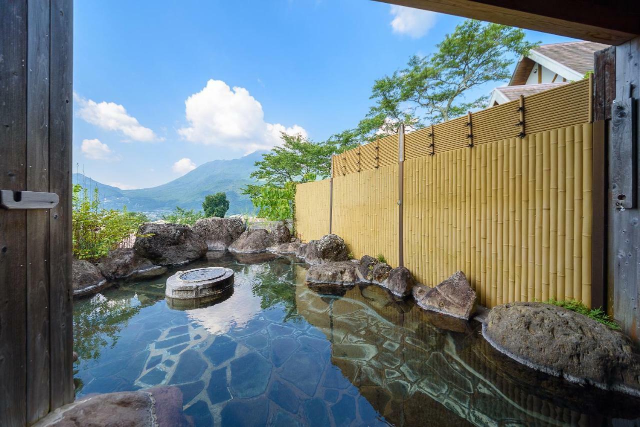 Hôtel Kazeno Sanso Yamashiro à Yufu Extérieur photo